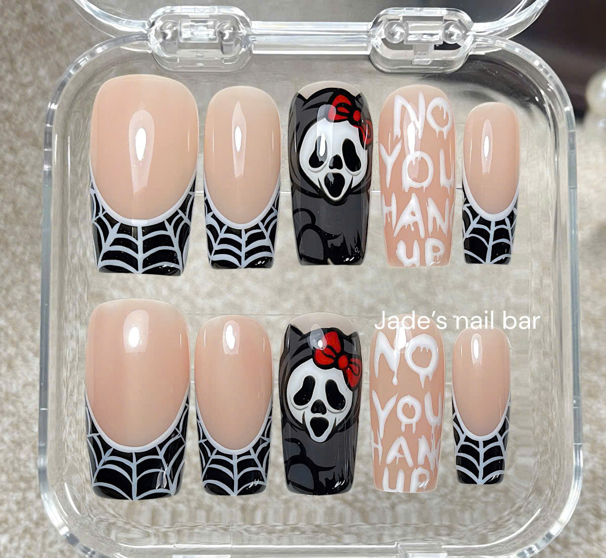 Halloween Scream Inspired Press on Nails| Trendy 2026 Halloween Nails
