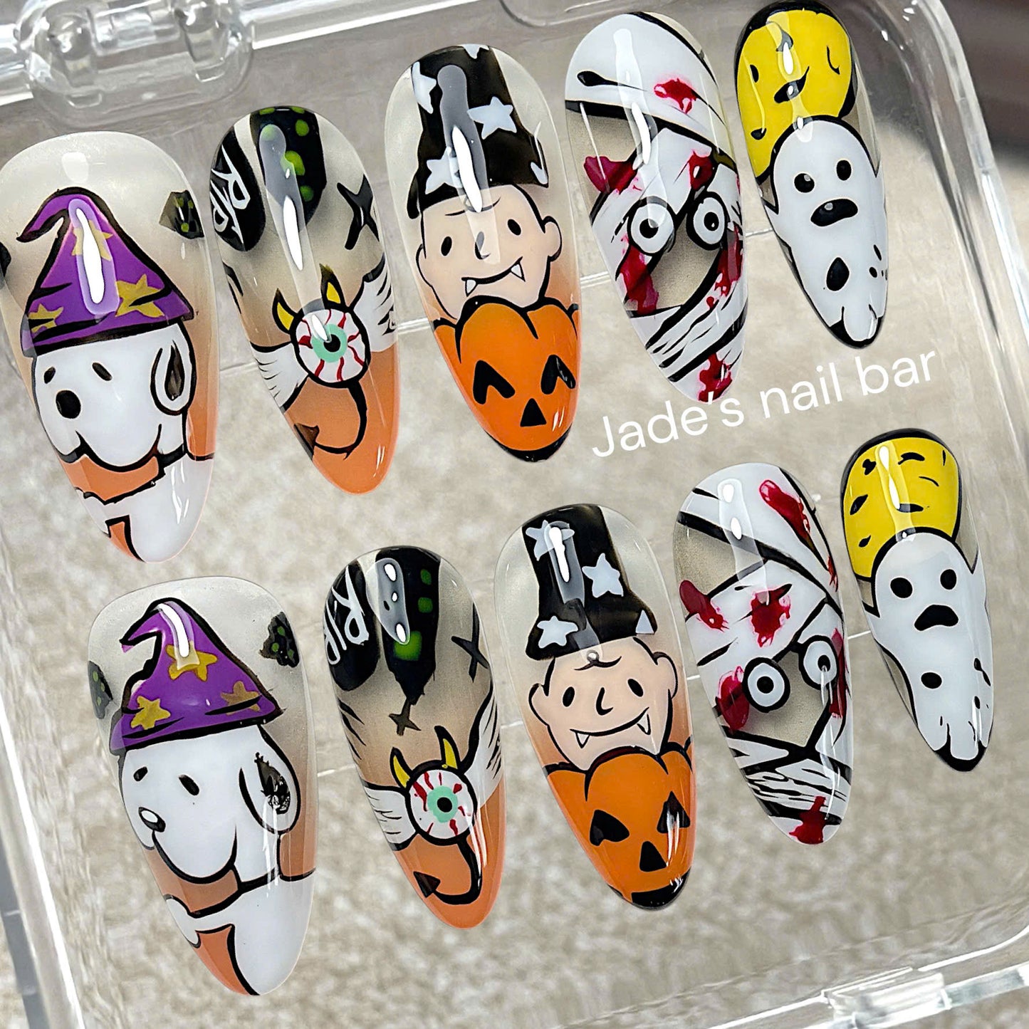 Halloween x Snoopy Press on Nails Hand painted Design - Trendy 2026 Halloween Nails