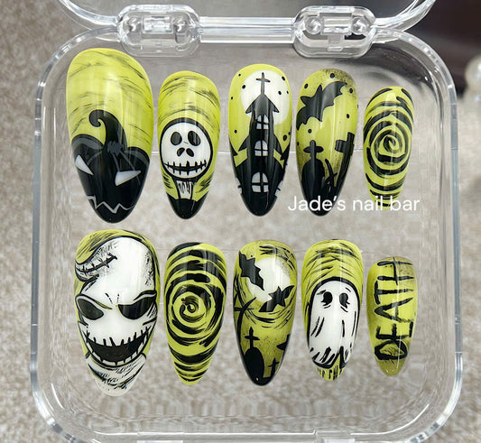 Handpainted Oogie Boogie Press on Nails - Trendy 2026 Halloween Nails